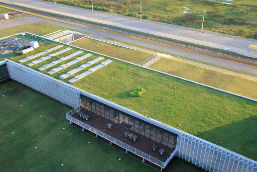 Imagem do telhado verde dedenvolvido pela Ecotelhado para simbolizar as placas fotovoltaicas