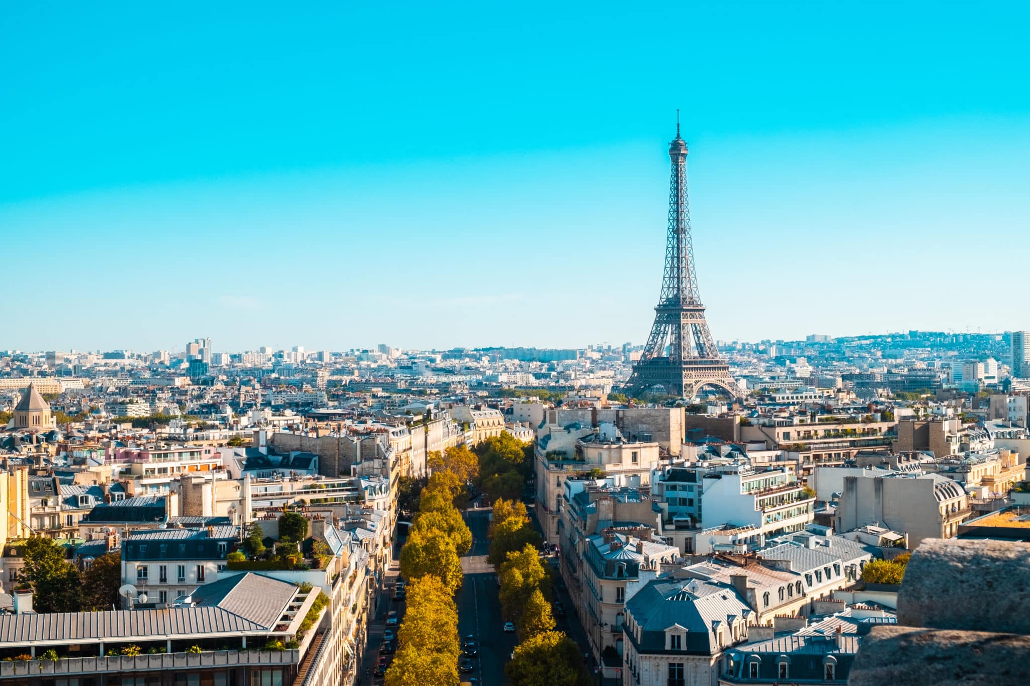 O futuro sustentável de Paris: transformando vagas de estacionamento em jardins