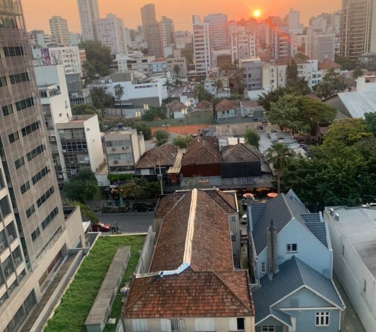 Imagem sobre leis de telhados verdes em Canoas